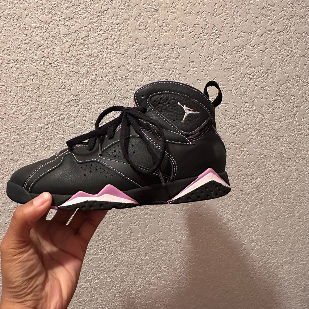 Jordan Kids Sneakers in Black and Pink